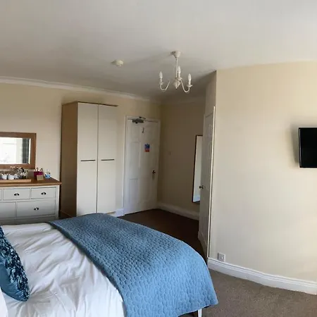 Haven House Nocleg ze śniadaniem 3*