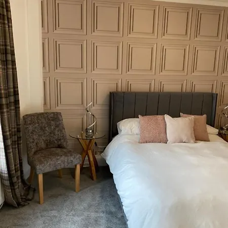 Haven House 레이번