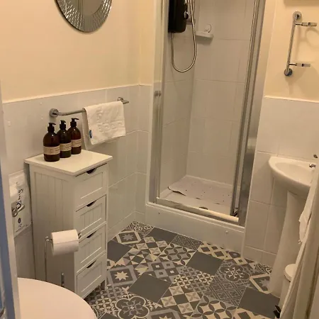 Haven House 3* 莱伯恩