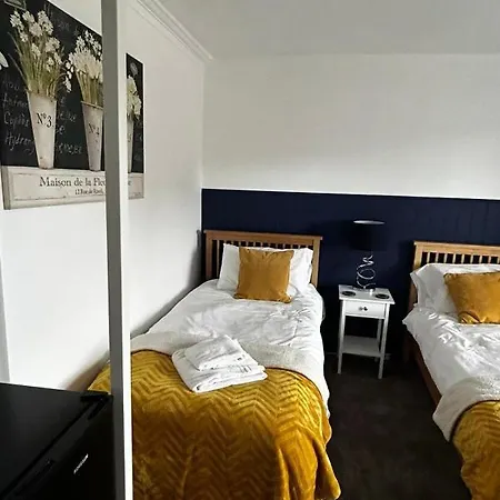 Haven House 3*